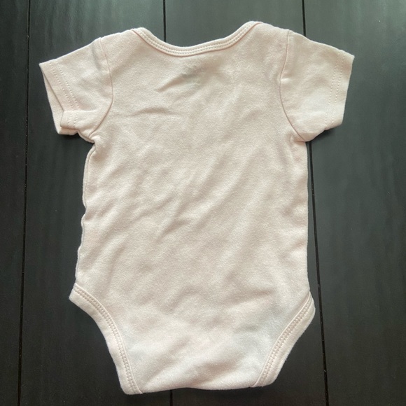 Chick pea 2 pack solid pink baby girl onesies set size 6-9M EUC - Picture 7 of 7